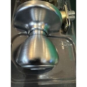 Kwikset 400T-26‎ Tylo Entry Door Lock - Satin Nickel Finish